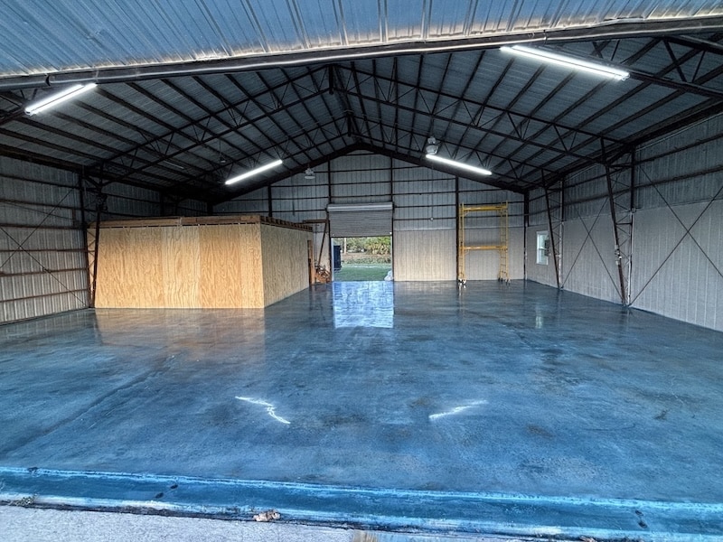 Completed epoxy flooring job by CJ Epoxy